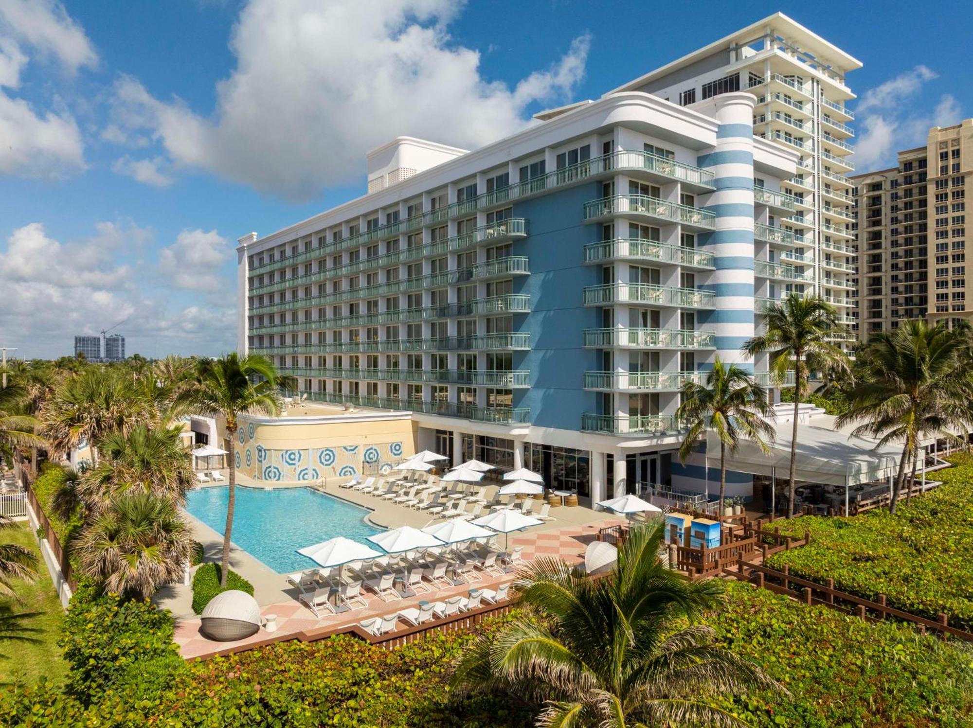 The Singer Oceanfront Resort, Curio Collection By Hilton Riviera Beach Zewnętrze zdjęcie